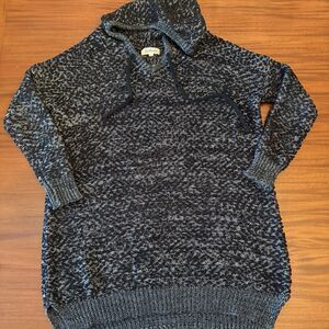 Listicle Sweater Womens Small Black White Pullover Oversize Hoodie‎ Drawstring
